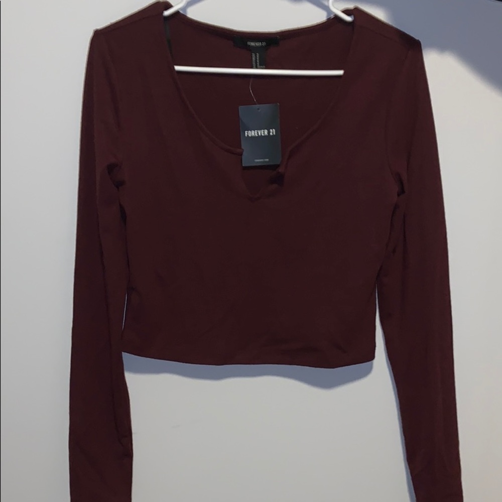 Crop top with tags